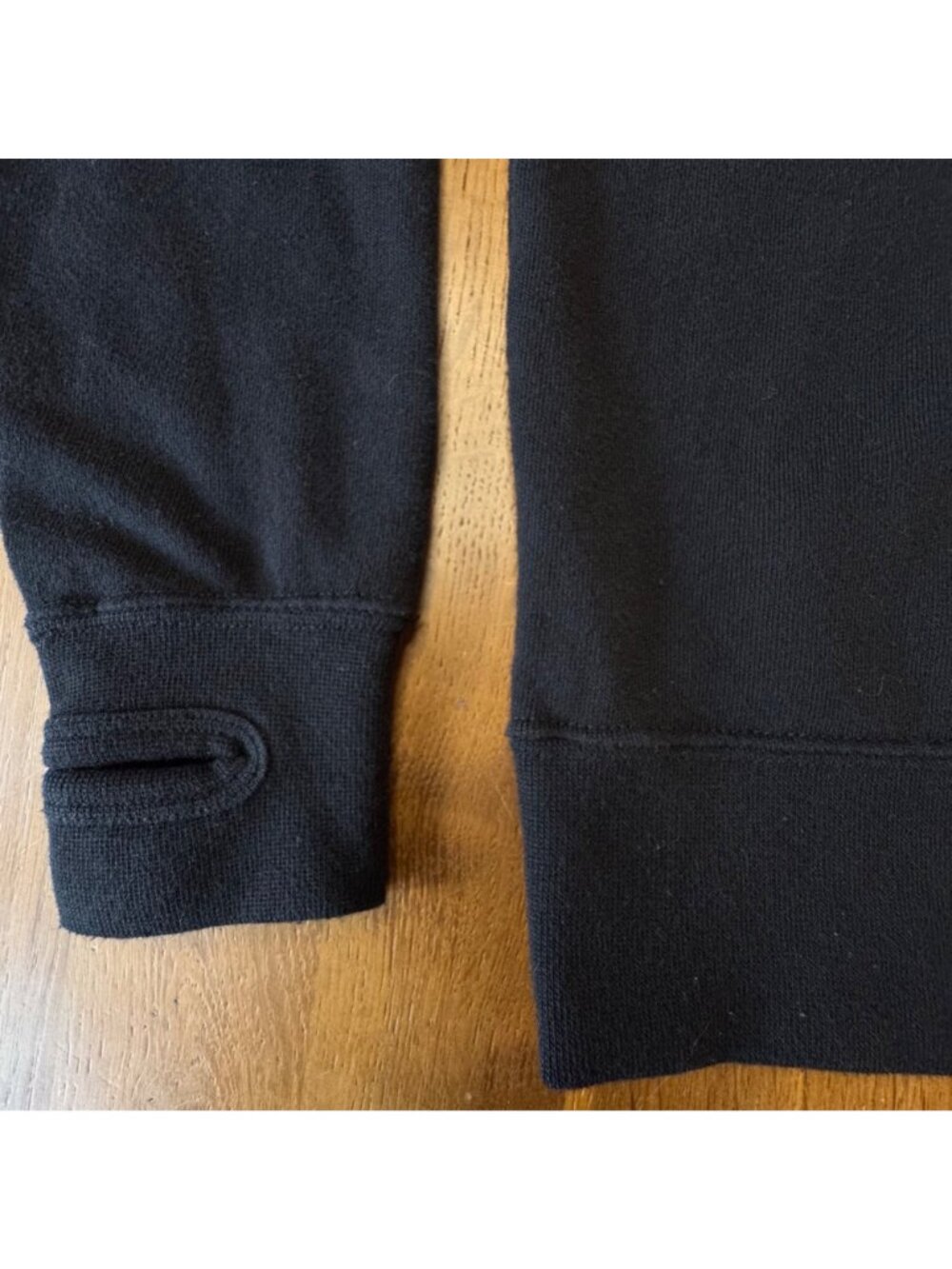 COACHELLA Black Zip-Up Hoodie Sweatshirt XS Official Classic Logo Festival - Picture 5 of 9